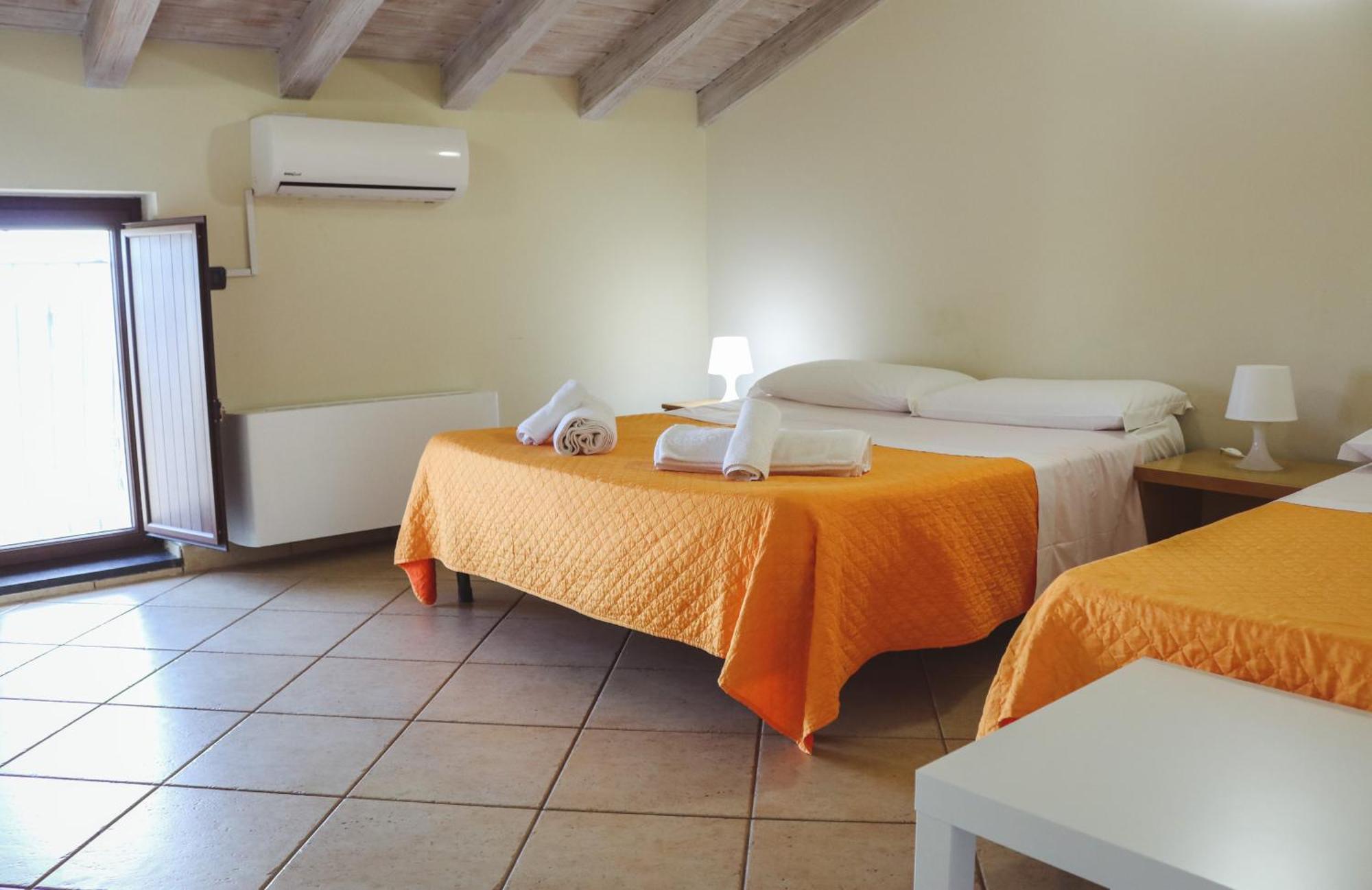 Ranch Simeto Hotel Paterno  Exterior photo