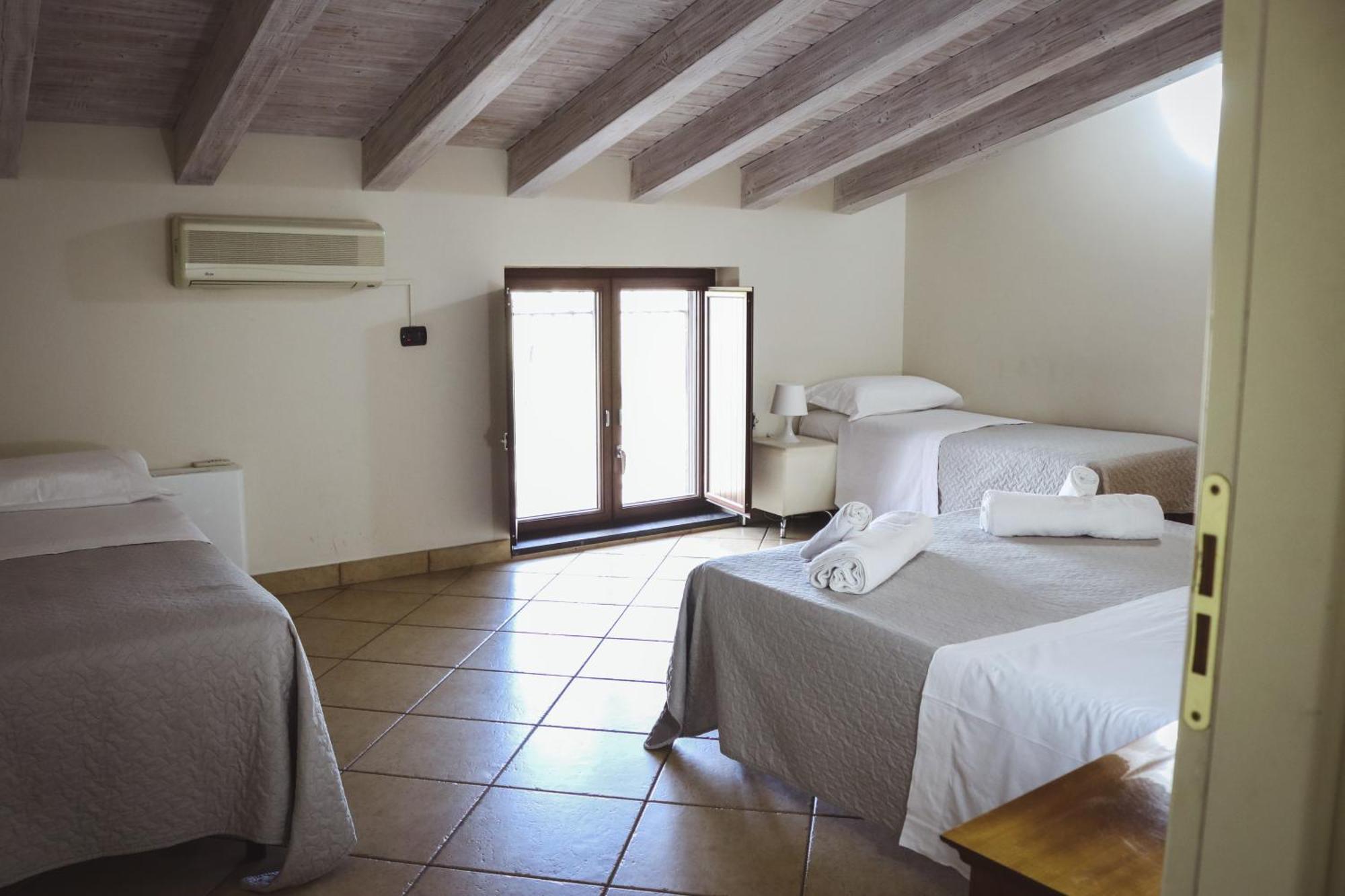 Ranch Simeto Hotel Paterno  Room photo